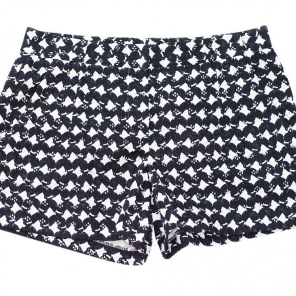 Theory black and white patterned cotton shorts - Picture 3 of 6